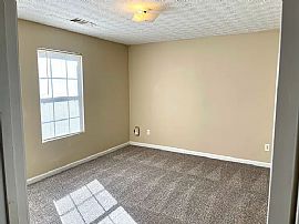 1360 Regal Heights Dr, Lithonia, Ga in Lithonia, GA (Photo 8 of 12)