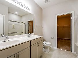 27 Huntleigh Grove Ct, Wentzville, Mo in Wentzville, MO (Photo 7 of 12)