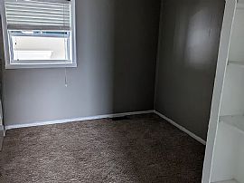 1251 Lincoln Dr, Noblesville, In in Noblesville, IN (Photo 9 of 11)