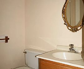 2611 Pearwood Rd, Parkville, Md 21234 in Parkville, MD (Photo 6 of 10)