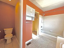 3855 Constitution Dr, Carmel, In in Carmel, IN (Photo 10 of 12)