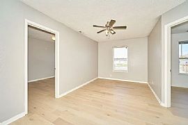 92 Snowflake Cir, Greenwood, In in Greenwood, IN (Photo 6 of 12)