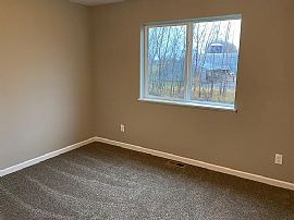 7880 Lambert Ave Ne, Albertville, Mn in Albertville, MN (Photo 3 of 12)