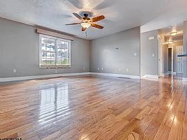 420 December Ln, Morgantown, Wv 26508 in Morgantown, WV (Photo 3 of 11)