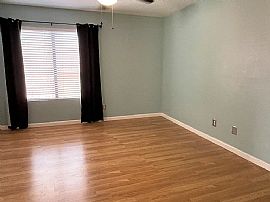 4545 W Harrison St, Chandler, Az 85226 in Chandler, AZ (Photo 6 of 12)