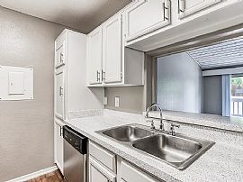 Charming 2bedroom Flat in Chateaugay, NY (Photo 10 of 12)