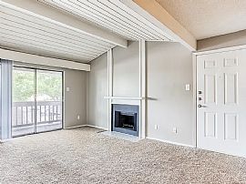 Charming 2bedroom Flat in Chateaugay, NY (Photo 5 of 12)