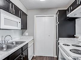 Charming 2bedroom Flat in Chateaugay, NY (Photo 7 of 12)