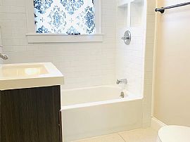 949 Mathews Ave, Charleston, Wv 25302 in Charleston, WV (Photo 8 of 11)