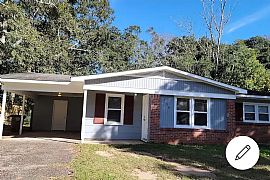 709 Deauville Dr, Mobile, Al 36609 in Mobile, AL
