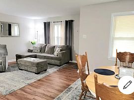 709 Deauville Dr, Mobile, Al 36609 in Mobile, AL (Photo 2 of 9)