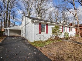 208 Upton St, Rockville, Md 20850 in Rockville, MD