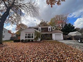 9005 Loughran Rd, Fort Washington, Md 20744 in Fort Washington, MD