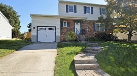 1709 Remington Dr, Crofton, Md 21114 in Crofton, MD