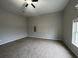 828 Carmen Way, La Vergne, Tn in La Vergne, TN (Photo 11 of 12)