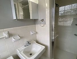 319 E Northfield Blvd, Murfreesboro, Tn in Murfreesboro, TN (Photo 8 of 12)