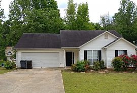 400 Edgewood Dr, Mcdonough, Ga in McDonough, GA