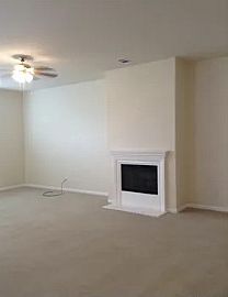 2bed 2.5bath in Apple Valley, CA (Photo 3 of 5)