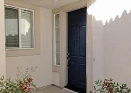 2bed 2.5bath in Apple Valley, CA (Photo 5 of 5)