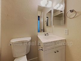 7034 W Purdue Ave, Peoria, Az 85345 in Peoria, AZ (Photo 9 of 10)