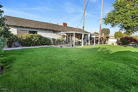 4bed 2.5bath in Simi Valley, CA (Photo 6 of 6)