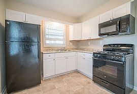 3512 S 34th St, Milwaukee, Wi 53221 in Milwaukee, WI (Photo 3 of 11)