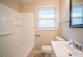 3512 S 34th St, Milwaukee, Wi 53221 in Milwaukee, WI (Photo 4 of 11)