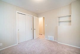 3512 S 34th St, Milwaukee, Wi 53221 in Milwaukee, WI (Photo 8 of 11)