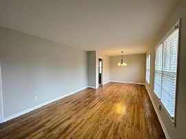 615 Austin Dr Nw, Huntsville, Al 35805 in Huntsville, AL (Photo 2 of 10)