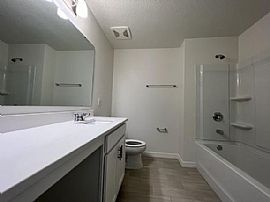 2794 Sanctury Dr, Clermont, Fl 34714. Lovely House For Rent in Clermont, FL (Photo 6 of 8)