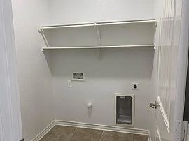 Beautiful and Fully Renovated House  in Midland, TX (Photo 12 of 12)