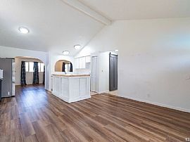 94-477 Hokuala St, Mililani, Hi 96789 . Awesome House For Rent in Mililani, HI (Photo 6 of 12)