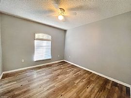 4024 Oak Preserve Dr, Winter Haven, Fl 33880 in Winter Haven, FL (Photo 4 of 7)