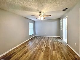 4024 Oak Preserve Dr, Winter Haven, Fl 33880 in Winter Haven, FL (Photo 5 of 7)