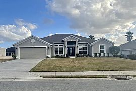 240 Nw 44th St, Ocala, Fl 34475 in Ocala, FL