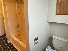 2512 Willis Ave, Perry, Ia 50220 . Unique House in Perry, IA (Photo 10 of 11)