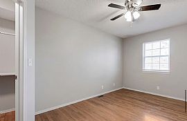 801 S Atherton Ave, Maize, Ks 67101 . House For Rent in Maize, KS (Photo 8 of 12)