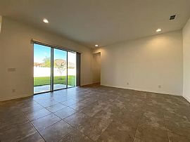 2050 Brillante Dr, Saint Cloud, Fl 34771 Aren'T You Feeling Are in Saint Cloud, FL (Photo 3 of 11)