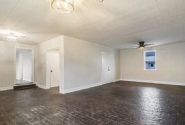 109 W Roosevelt St, Broussard, La 70518 . House For Rent in Broussard, LA (Photo 3 of 8)