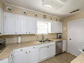 159 India Dr, Shreveport, La 71115 . Just Renovated House in Shreveport, LA (Photo 8 of 12)