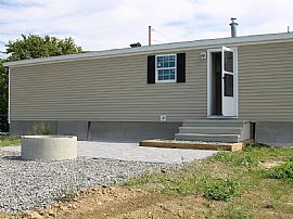 1090 Horseback Rd, Levant, Me 04456 . Confortable House in Levant, ME