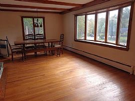 120 Clay Hill Rd, Cape Neddick, Me 03902 . House For Rent in Cape Neddick, ME (Photo 6 of 10)