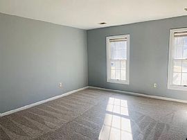 9055 Queen Maria Ct, Columbia, Md 21045 . House For Rent in Columbia, MD (Photo 4 of 10)