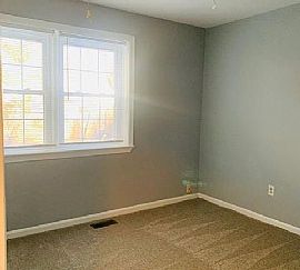 9055 Queen Maria Ct, Columbia, Md 21045 . House For Rent in Columbia, MD (Photo 9 of 10)