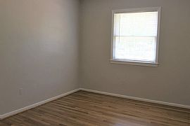 1113 Anesbury Ct, Alexandria, Va 22308 . House For Rent in Alexandria, VA (Photo 8 of 9)