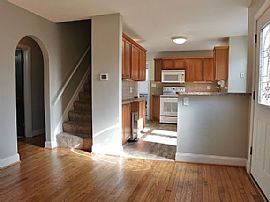 716 Seagrove Rd, Glen Burnie, Md 21060 . House For Rent in Glen Burnie, MD (Photo 4 of 10)