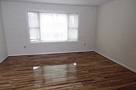 7127 Forest Ave, Hanover, Md 21076 . Newly Renovated House in Hanover, MD (Photo 2 of 9)