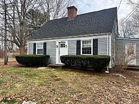 405 Central Ave, Seekonk, Ma 02771 . For Rent in Seekonk, MA (Photo 2 of 5)