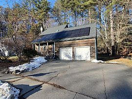 105 Stockwell Dr, Brattleboro, Vt 05301 . Available For Rent in Brattleboro, VT