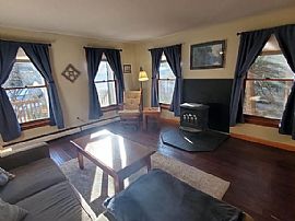 105 Stockwell Dr, Brattleboro, Vt 05301 . Available For Rent in Brattleboro, VT (Photo 4 of 8)